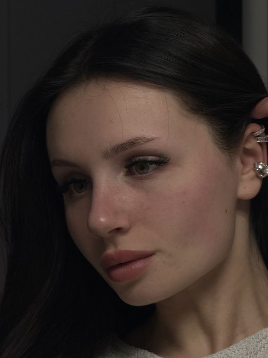 Продам каф 1700 грн стан ідеальний відомий бренд з пакуванням