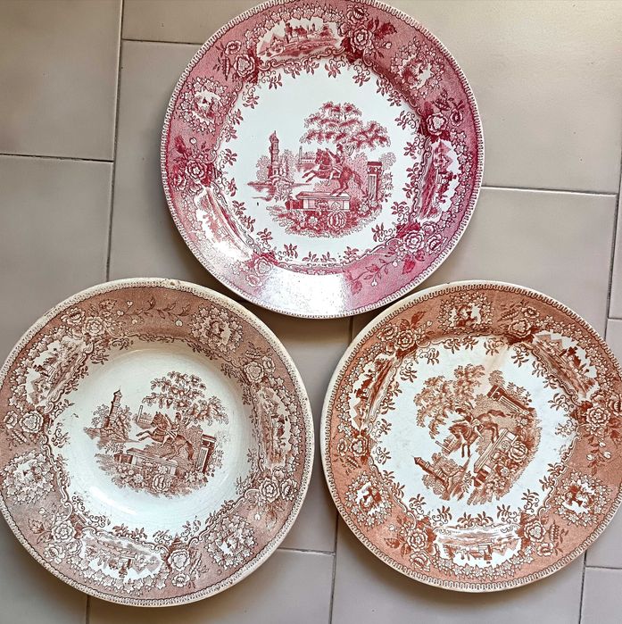 3 Pratos muito antigos_ loiça de Sacavém _