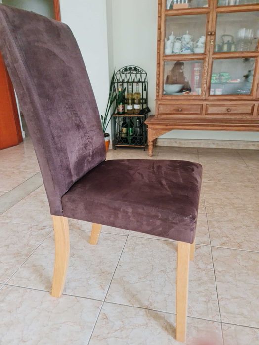 4 cadeiras castanhas Ikea