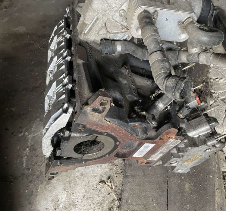 мото Блок двигуна bmw 320 520 diezel m47 інші мото зап