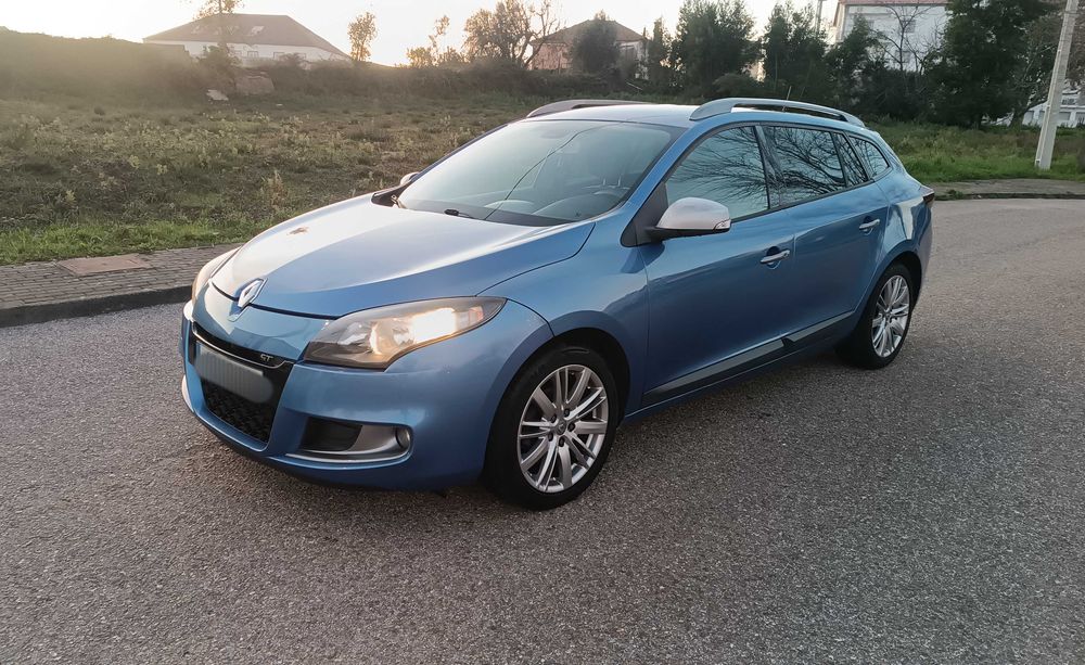 Renault Megane 1.5 DCI GT Line — photo 2