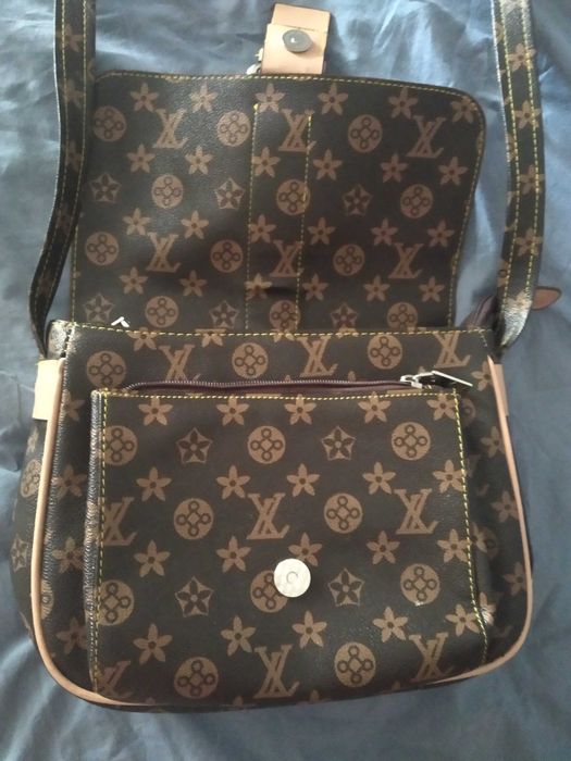 Mala castanha logotipo