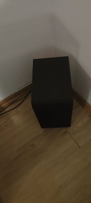 LG Sondbar 300w pouco usado