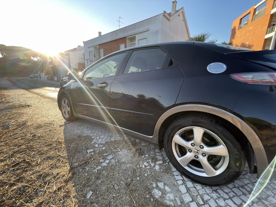 Honda Civic 1.4 i-VTEC Hatchback