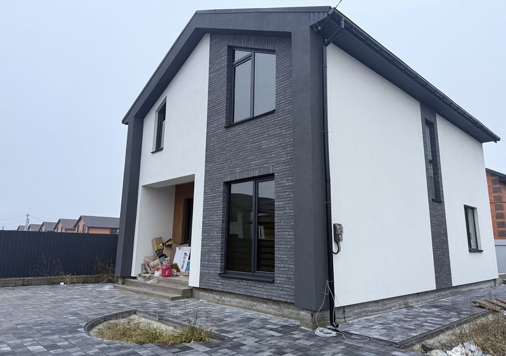 Здається шикарний 4 кімнатний Будинок на Весняному Перша здача..