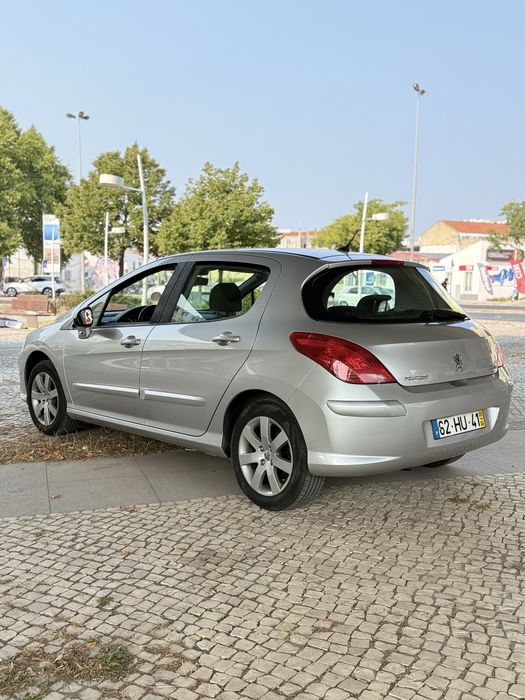 Peugeot 308 1.4 VTi Apenas 88 mil kms