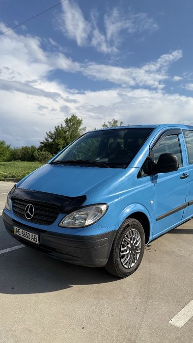 Сімейний автомобіль