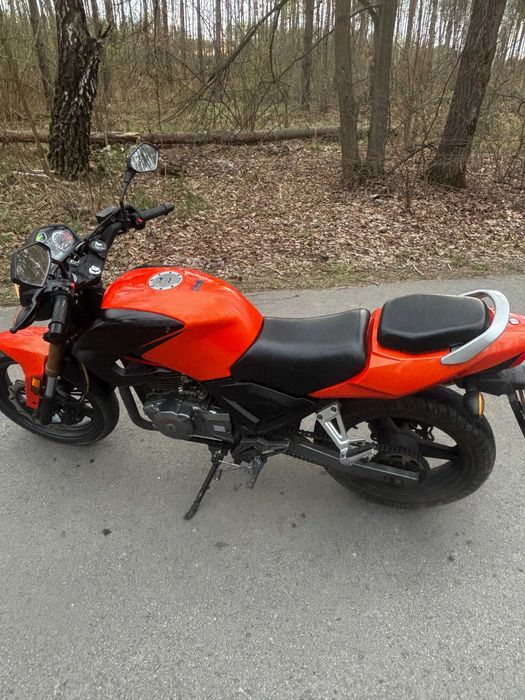 Motocykl Nitro ZIPP 250