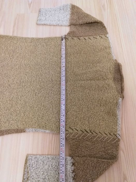 Свитер женский широкий, пряжа букле, р.46-48, б/у.