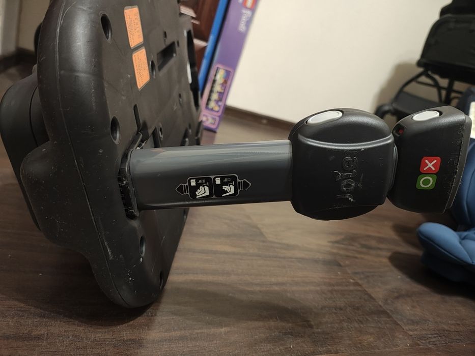 fotelik samochodowy JOIE STAGES ISOFIX PAVEMENT 0-25KG