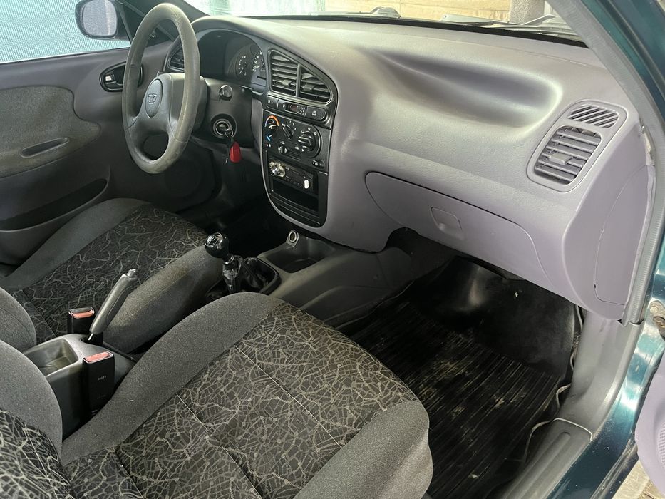 Део Ланос 1.5 2004г