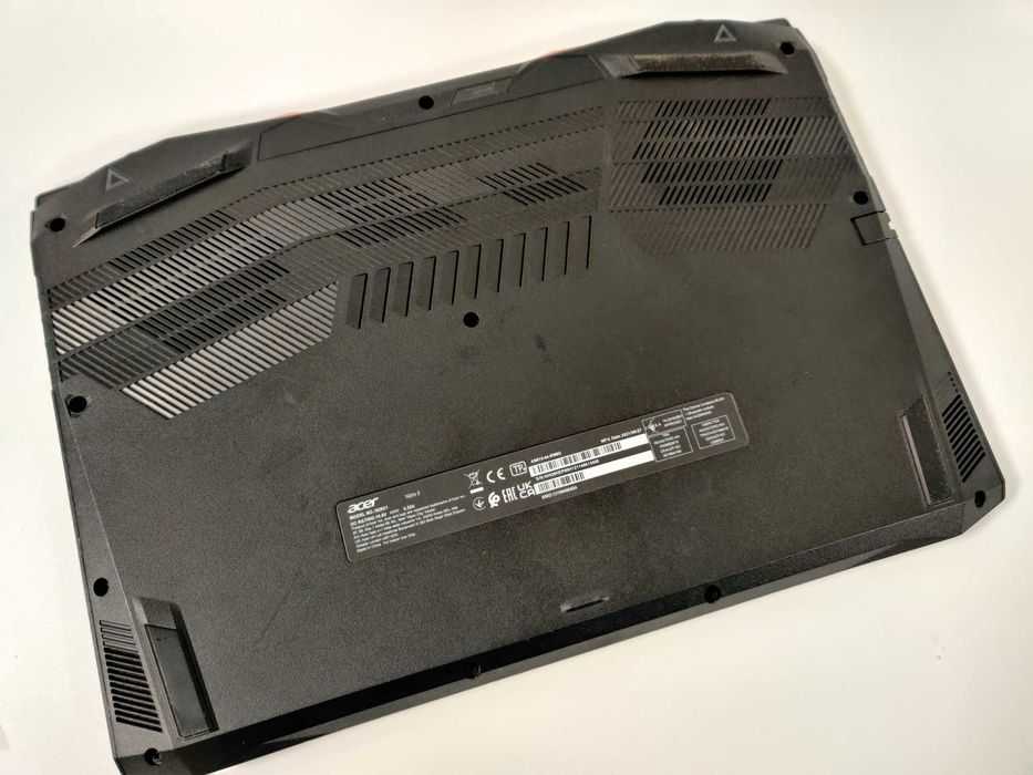 Laptop acer nitro 5 512g 5 4600/gtx 1650