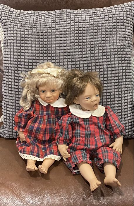 Dolls with expressive faces64752398524673121