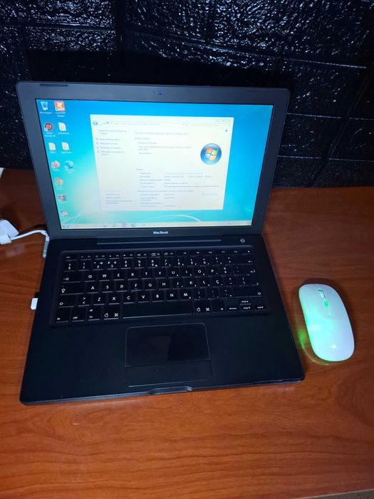 MacBook (A1181) Rápido com SSD + Windows 7 + Rato Grátis LP15