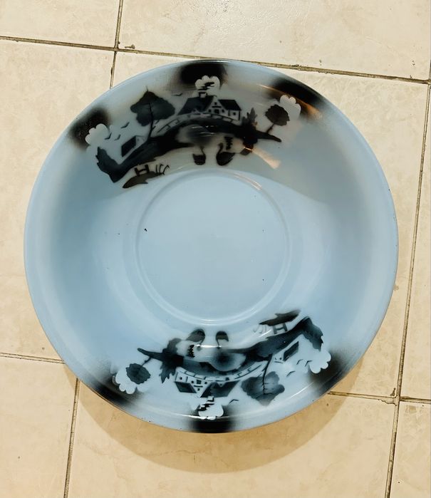 Enamelware436855292676034560