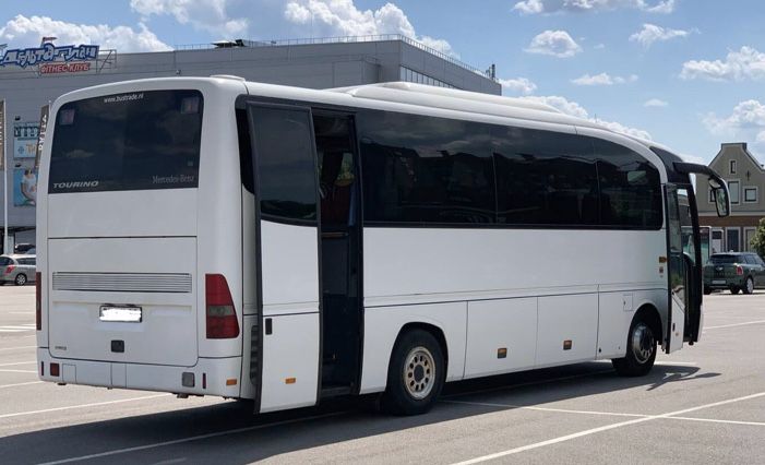 Пасажирські перевезення і оренда мікроавтобусів та автобусів