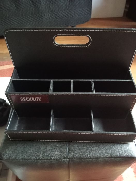 Caixa arrumação de entrada