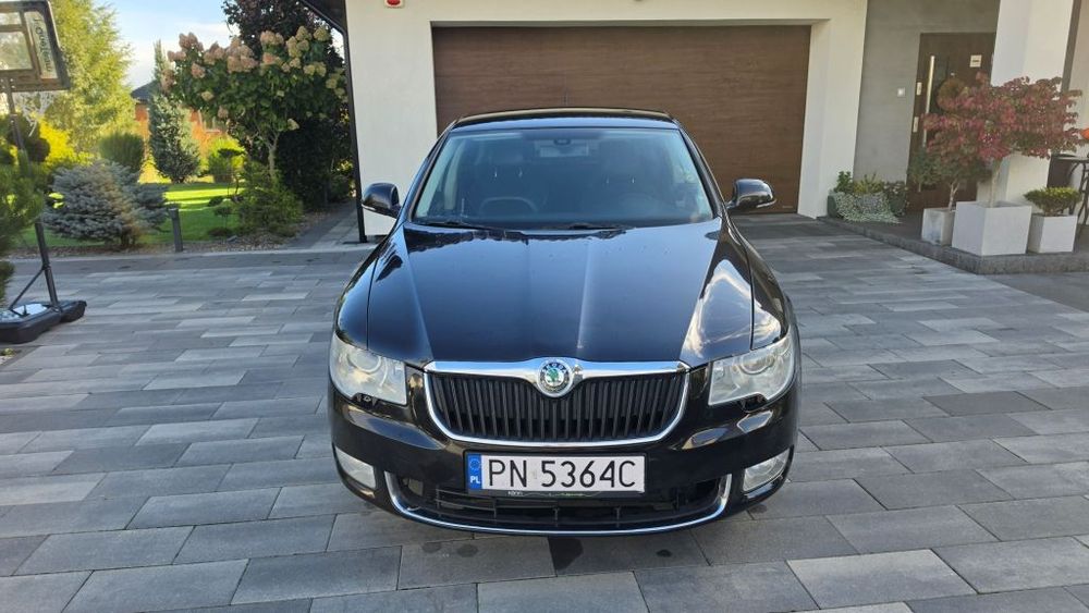 Skoda Superb skoda superb 2009 1.8 tsi skóra czarna navi 210600km