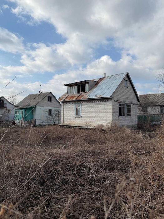Продаж Дачі літнього будинка