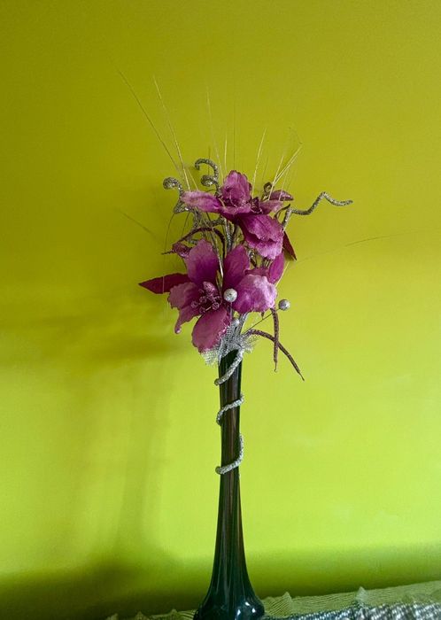 Arranjo floral violeta