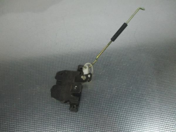 Fechadura / fecho da mala BMW 3 Compact (E36)