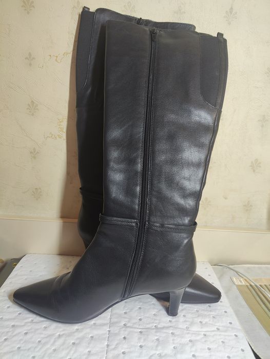 Чоботи жіночі р.41 Німеччина