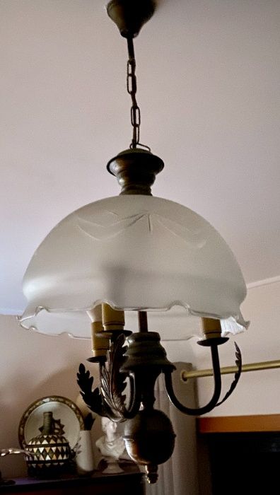 Renove a sua casa com este óptimo CANDEEIRO de Tecto