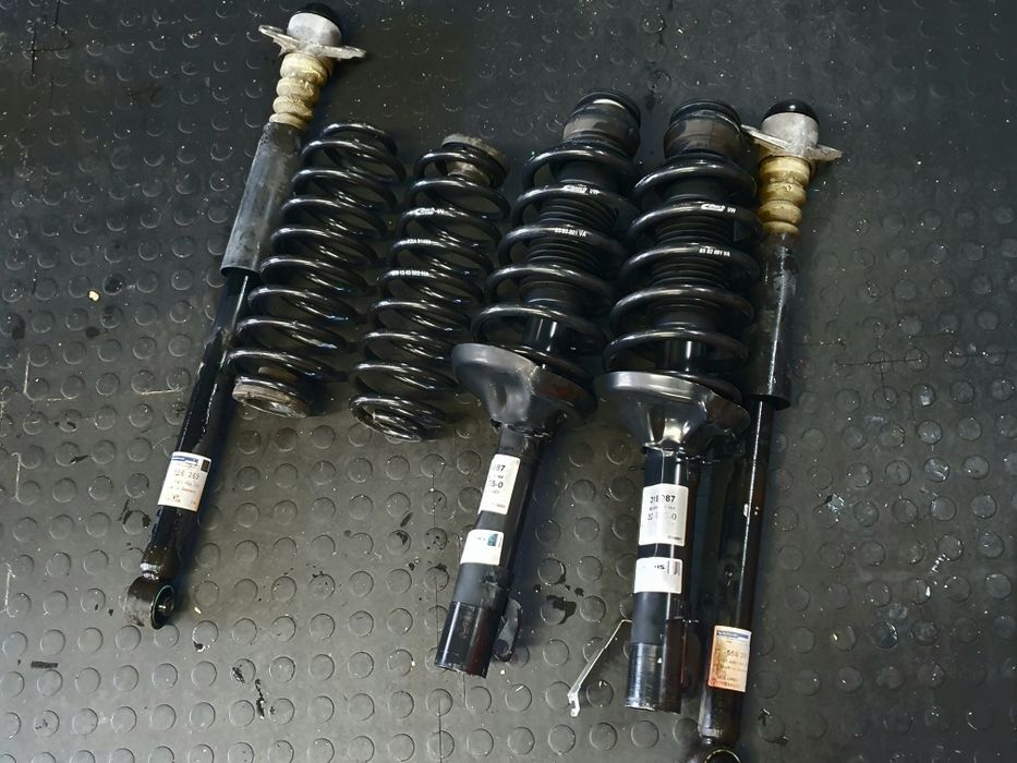 Suspensão Bilstein + Eibach  (Golf Iv- Bora-Audi)