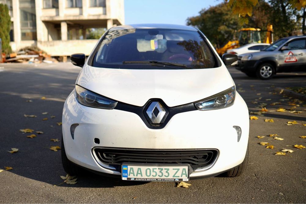 Автомобіль Renault Zoe,  Рено Зое