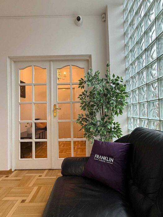 250 злотых неделя - Хостел Варшава.  Hostel Warszawa -Tani pokój!