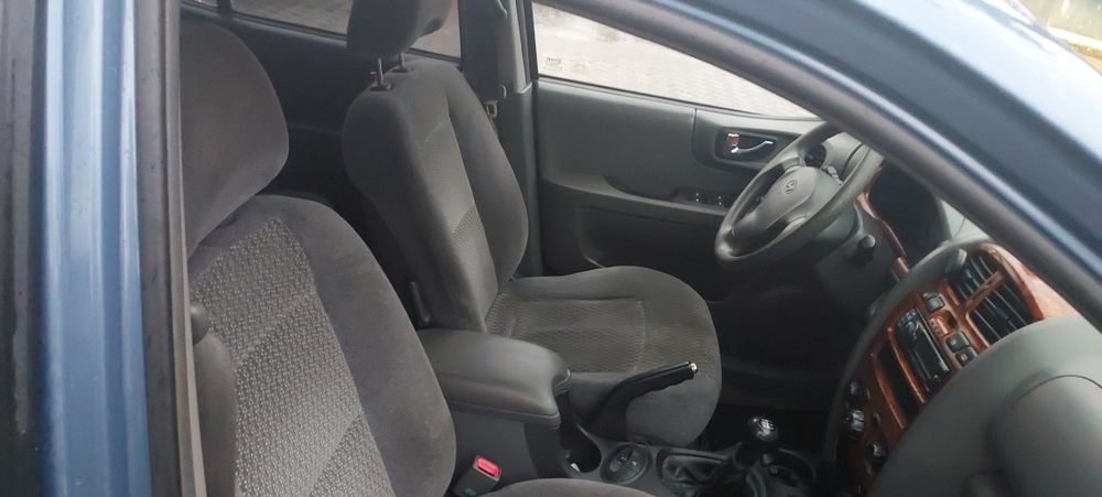 Продам хороший надійний кросовер 2.0 дизель