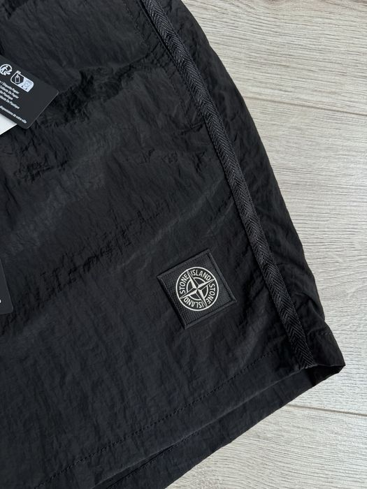 Шорти нейлонові Stone Island