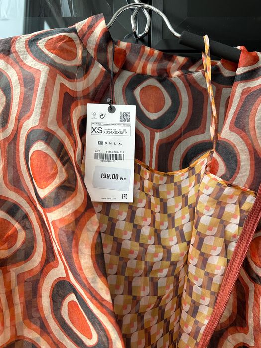 Плаття з органзи від Zara