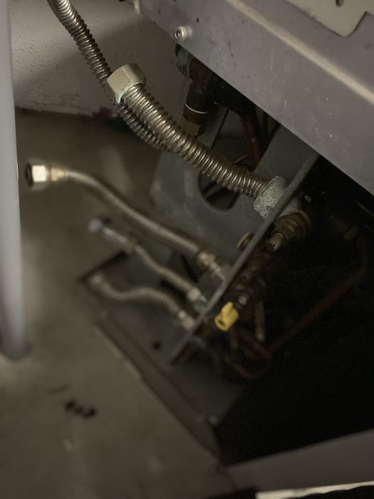 Caldeira a gas marca Roca