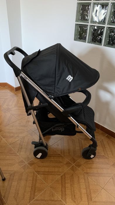 Cadeira de bébé Boop Moma Plus usado em bom estado
