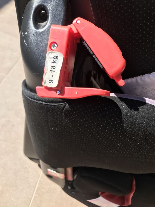 Cadeirinha de bebe para automovel  RECARO