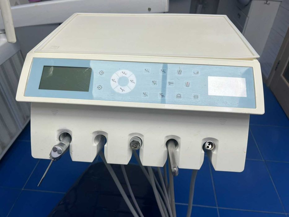 Установка стоматологічна Siger U200 б/в 2019 року.