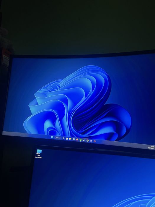 Монитор 27" 75гц Samsung Curved