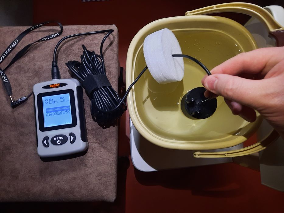 Ехолот Lucky FF718 дротовий