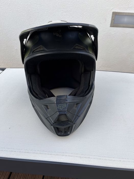 Capacete mota fox modelo V1