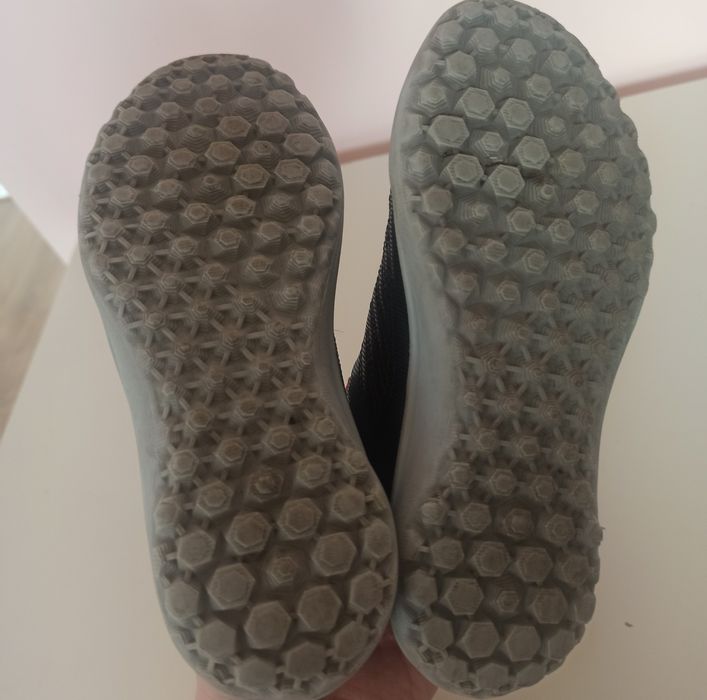 Buty do piłki nożnej KIPSTA Agility 100 TF rozm. 29