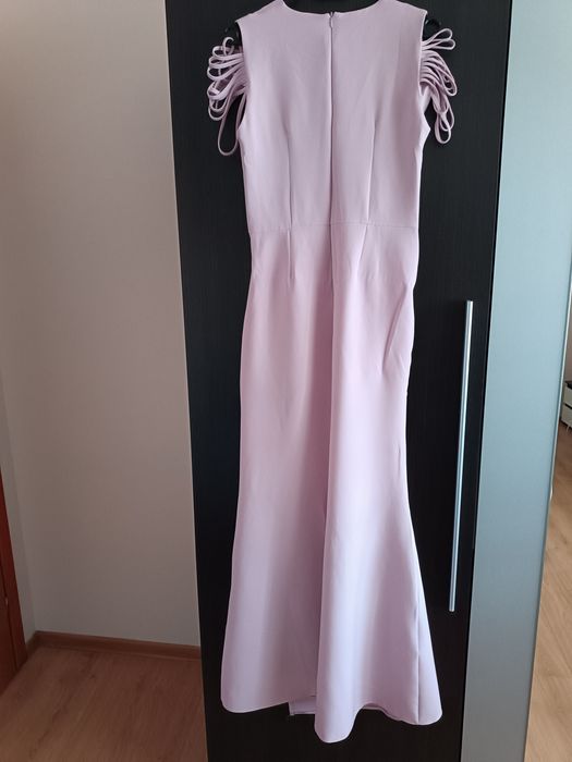 Śliczna długa sukienka