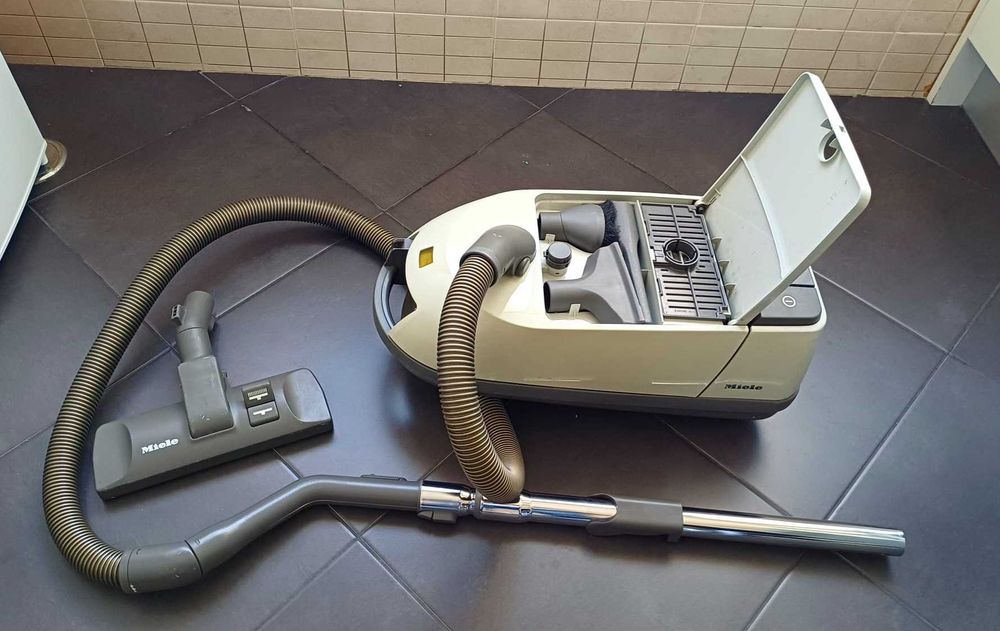 Aspirador Miele Air Clean + Filtros
