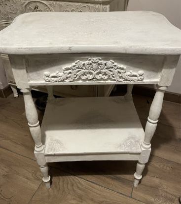 Toaletka stylizowana