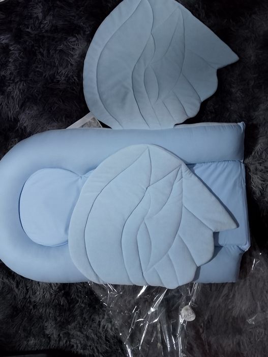 Кокон для немовлят