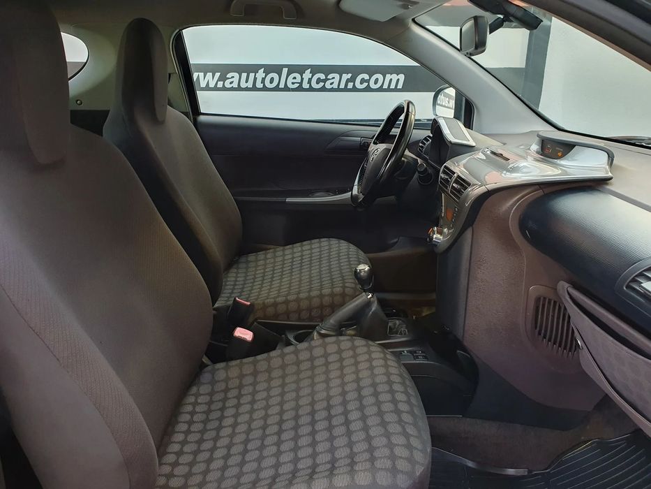 Toyota iQ 1.33 VVT-i