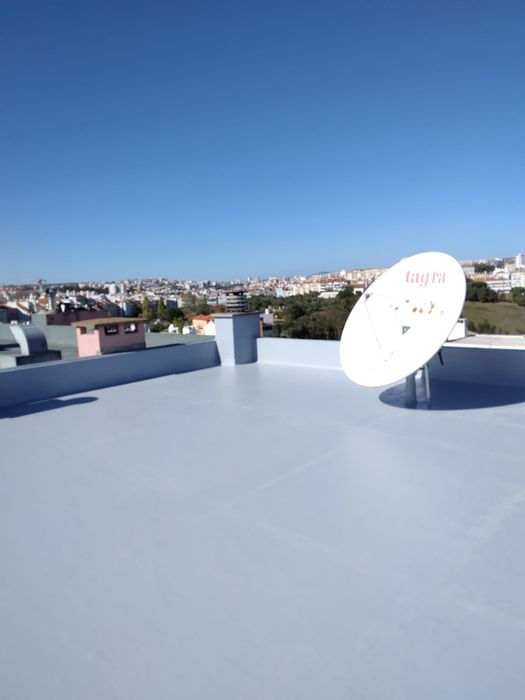 ÉPOXY Pavimentos e paredes em epóxi, autonivelantes antiderrapantes