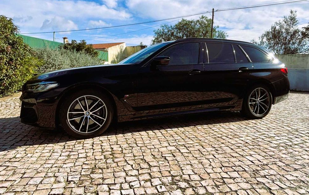 BMW 530 e Pack Desportivo M