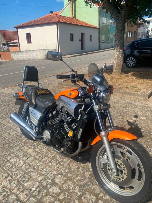 Venda Yamaha 1200