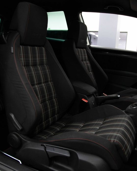 VW Golf GTi DSG 211cv